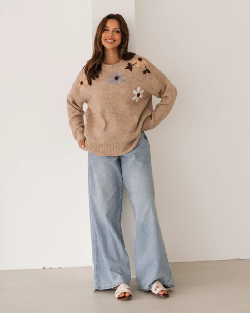 FLOWER DETAIL KNIT JUMPER