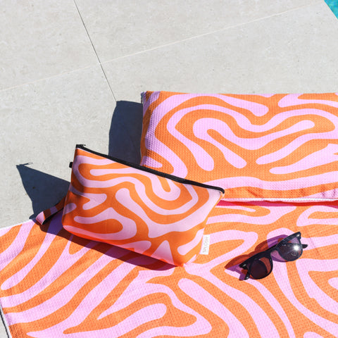 Beach Bliss Swirl Neoprene Pouch